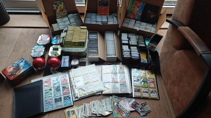 Grote verzameling Pokemon kaarten, Hobby en Vrije tijd, Verzamelkaartspellen | Pokémon, Gebruikt, Meerdere kaarten, Ophalen