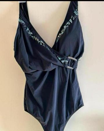 Sunflair mooi zwart badpak mt 48 D ZGAN beschikbaar voor biedingen