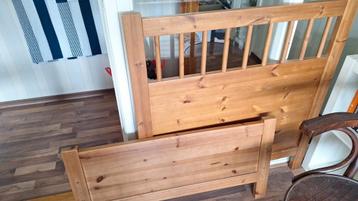 ikea bed 90  200 gratis