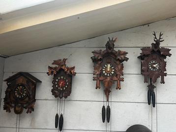 4x koekoeksklok voor restauratie of onderdelen vanaf €15 p/s beschikbaar voor biedingen