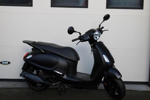 SYM FIDDLE IV (bj 2024) 0 km!! NIEUW KORTING !!!, Fietsen en Brommers, Scooters | SYM, Nieuw, Fiddle, Maximaal 45 km/u, Benzine