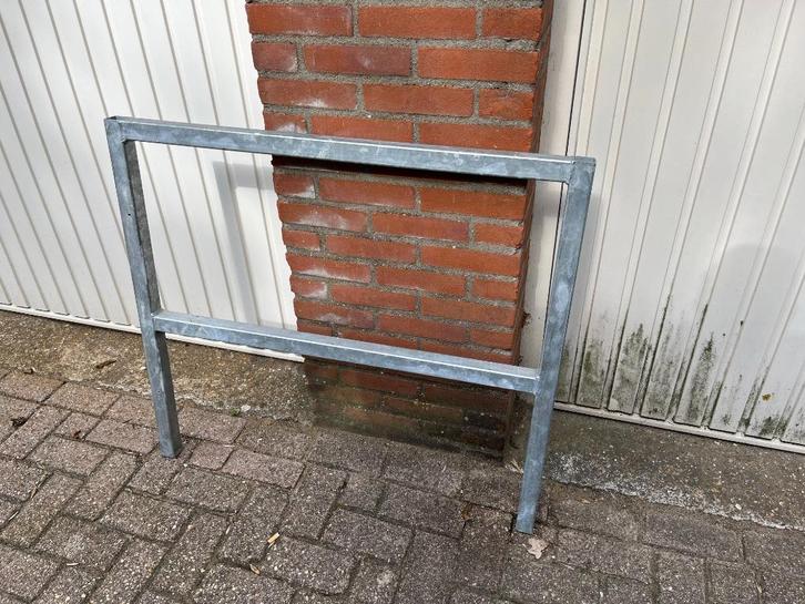 Tafelpoten, staal verzinkt, Doe-het-zelf en Verbouw, IJzerwaren en Bevestigingsmiddelen, Gebruikt, Overige typen, Ophalen