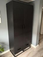 Prachtige zware zwarte houten kast. Newton van Haco., Ophalen, 200 cm of meer, Zo goed als nieuw, 25 tot 50 cm