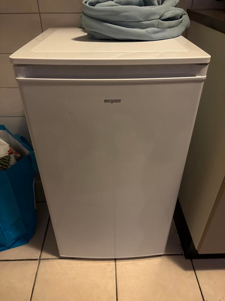 Goeie koelkast nog geen half jaar oud, Witgoed en Apparatuur, Vriezers en Diepvrieskisten, Ophalen, Vrieskist, Minder dan 60 cm