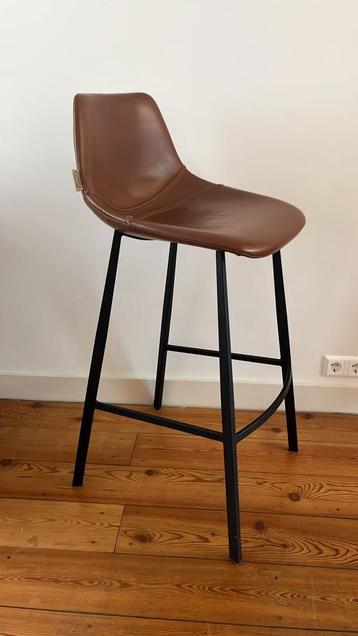 Dutchbone Bar Stool Franky – Cognac (80cm) beschikbaar voor biedingen