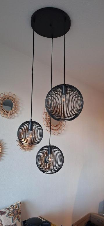 Hanglamp met 3 lampen - Modern Design beschikbaar voor biedingen