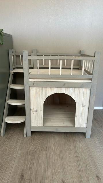 Kattenhuisje L 70 x B 49 x H 65 cm beschikbaar voor biedingen