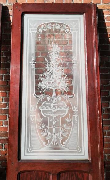 235,5hx161br Dubbele deur met bijzonder mooi geetst glas beschikbaar voor biedingen
