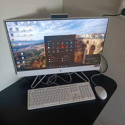 Computer, Computers en Software, Desktop Pc's, Gebruikt, 2 tot 3 Ghz, Met videokaart, Met monitor, Ophalen