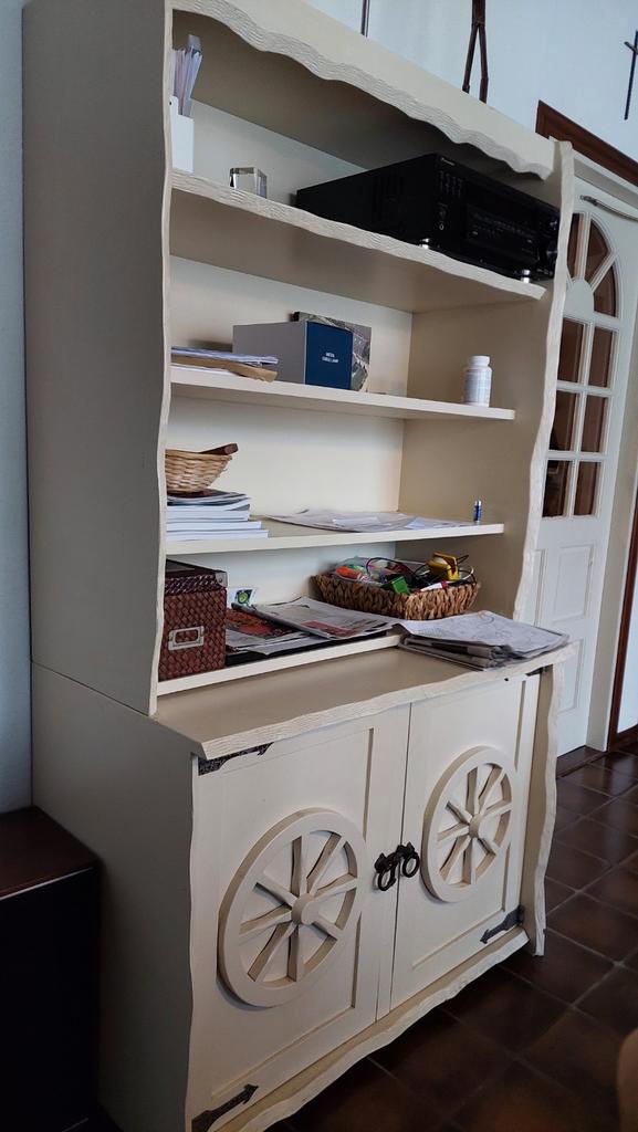Houten buffetkast met deuren en planken, Huis en Inrichting, Kasten | Buffetkasten, Gebruikt, 150 tot 200 cm, 100 tot 150 cm, 25 tot 50 cm