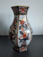 Japans porseleinen Imari vaas, Ophalen