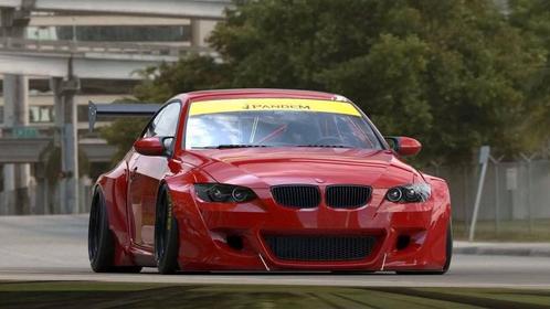 E92 Pandem Bodykit plus E92 kaal Chassis. Autosport/ Race, Auto diversen, Auto-accessoires, Nieuw, Ophalen