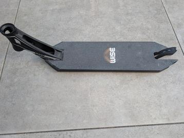 Wise stunt step deck beschikbaar voor biedingen