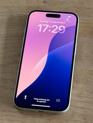 Prachtige iPhone 16 White 128GB, met 100% batterijconditie! beschikbaar voor biedingen