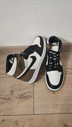 Nike air jordan 1 high dark mocha maat 41, Kleding | Heren, Schoenen, Overige kleuren, Sportschoenen, Nieuw, Ophalen of Verzenden