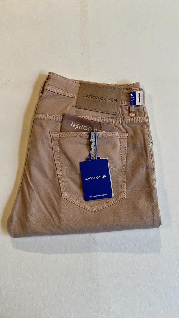 Zachtroze 5 pocket broek van Jacob Cohën. Maat 36 nick slim, Kleding | Heren, Spijkerbroeken en Jeans, Nieuw, W36 - W38 (confectie 52/54)