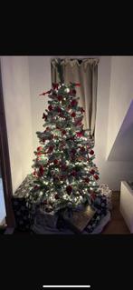 Kerstboom met wat kunstsneeuw er op 180cm, Ophalen, Zo goed als nieuw, Binnen