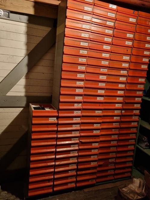 Grote partij plakletters en cijfers >100.000 +opbergsysteem, Hobby en Vrije tijd, Scrapbooking, Nieuw, Papier of Karton, Overige merken