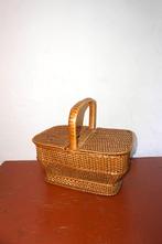 Klassieke vintage picknickmand uit het midden van de vorige, Antiek en Kunst, Ophalen of Verzenden