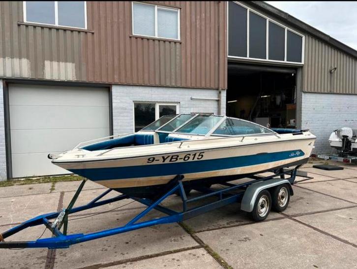 Searay speedboot V8 339pk!, Watersport en Boten, Motorboten en Motorjachten, Gebruikt, Polyester, 6 tot 9 meter, Benzine, Binnenboordmotor