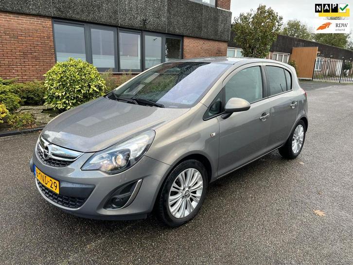 Opel Corsa 1.2-16V Cosmo Dealerauto Automaat N.A.P, Auto's, Opel, Bedrijf, Te koop, Corsa, ABS, Airbags, Airconditioning, Bochtverlichting