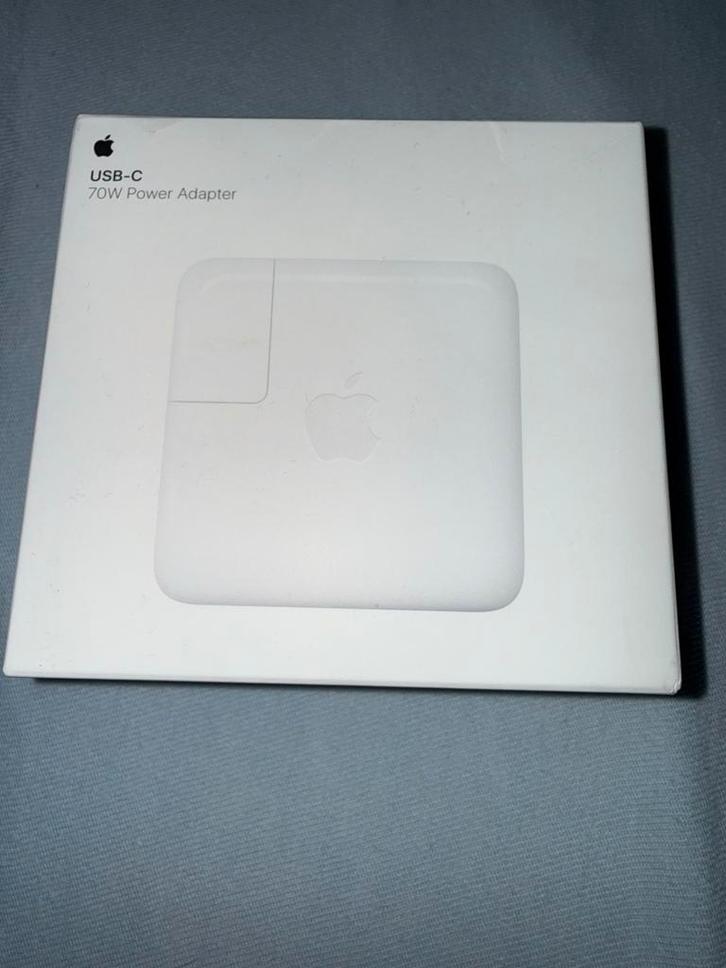 Apple 70W USB-C Power Adapter + MagSafe 3 Kabel, Computers en Software, Laptop-opladers, Nieuw, Ophalen of Verzenden