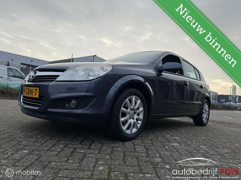 Opel Astra 1.6 GL/ELEKTR.RAMEN/NAP/PDC/LM VELGEN/, Auto's, Opel, Bedrijf, Te koop, Astra, Airbags, Airconditioning, Alarm, Bluetooth