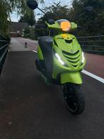 Piaggio Zip 2 takt 2011, Fietsen en Brommers, Brommeronderdelen | Scooters, Ophalen, Zo goed als nieuw, Piaggio