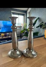 Two vintage metal candlesticks 23 cm, Antiek en Kunst, Antiek | Kandelaars, Verzenden