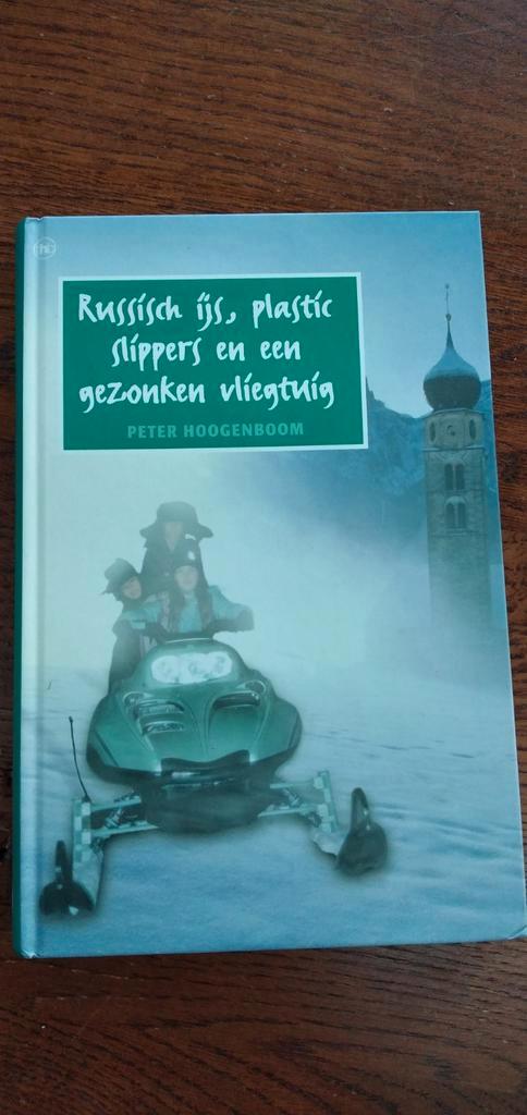 Russisch ijs, plastic slippers en een gezonken vliegtuig, Boeken, Geschiedenis | Vaderland, Zo goed als nieuw, 20e eeuw of later