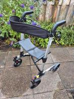 Lichtgewicht rollator met rugleuning en zit mogelijkheid., Ophalen, Lichtgewicht, Gebruikt