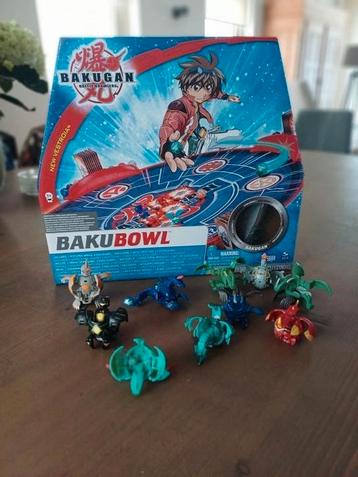 Bakubowl + 10 bakugan  beschikbaar voor biedingen
