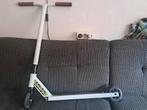 Dominator stuntstep, Fietsen en Brommers, Steps, Ophalen, Gebruikt