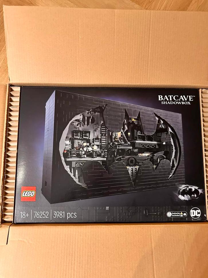 Lego Batman Batcave 76252 - Nieuw, incl Lego verzenddoos!, Kinderen en Baby's, Speelgoed | Duplo en Lego, Nieuw, Lego, Complete set