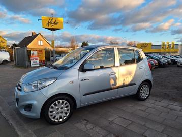 Hyundai i10 1.0 5DR 2013 Grijs beschikbaar voor biedingen
