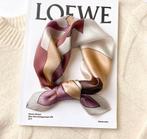 Zijden Sjaal 53x53cm - Nieuw!, Kleding | Dames, Mutsen, Sjaals en Handschoenen, Ophalen of Verzenden, Nieuw, Sjaal