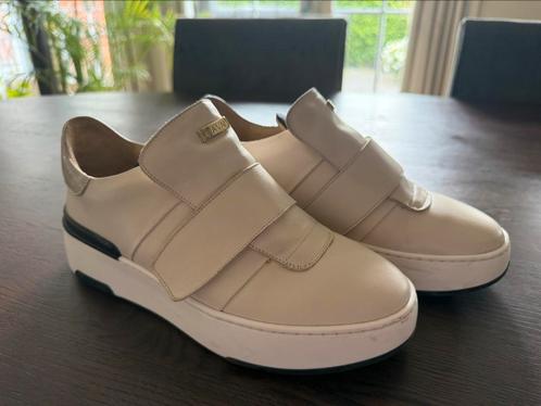 Via Vai sneakers klittenband ivoorwit maat 39, Kleding | Dames, Schoenen, Zo goed als nieuw, Sneakers of Gympen, Blauw, Ophalen of Verzenden