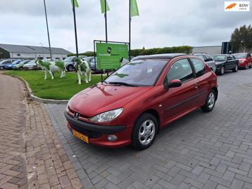 Peugeot 206 1.4 XS Premium / 130.103 km NAP / Nieuwe APK bij beschikbaar voor biedingen