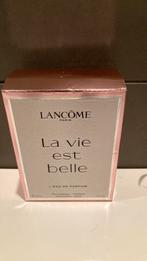 La vie est belle parfum, Sieraden, Tassen en Uiterlijk, Uiterlijk | Parfum, Ophalen of Verzenden, Zo goed als nieuw