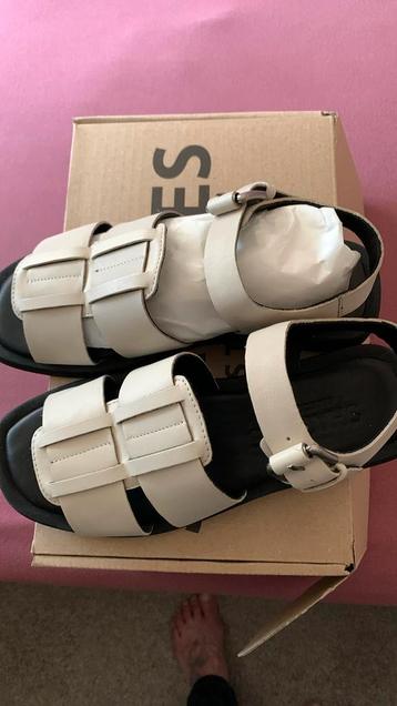 Shabbies offwhite leren sandaal 38 inclusief verzenden  beschikbaar voor biedingen