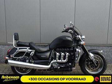 Triumph ROCKET III ROADSTER ABS (bj 2010) beschikbaar voor biedingen