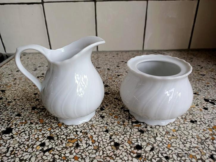 Suikerpot en melkkan roomstel wit Seltmann Weiden Bavaria., Antiek en Kunst, Antiek | Servies los, Ophalen of Verzenden