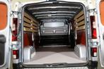 Renault Trafic 2.0 dCi 110pk L2 H1 Airco Navigatie 10dkm, Voorwielaandrijving, Gebruikt, Euro 6, 4 cilinders