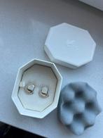 Swarovski Oorbellen nieuw, Ophalen of Verzenden, Nieuw, Goud, Hangers