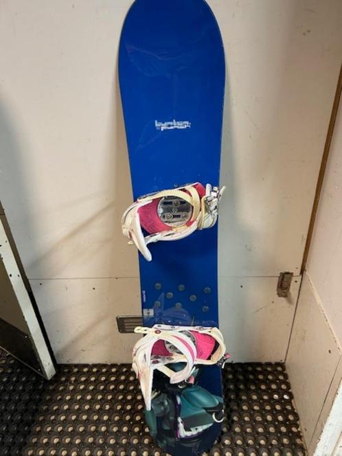 Burton Punch snowboard maat 142 +Ride Micro binding gebruikt, Sport en Fitness, Snowboarden, Gebruikt, Board, Ophalen of Verzenden