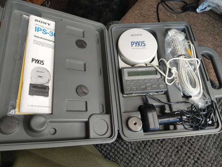 Vintage Sony GPS Nieuw in koffer, Auto-onderdelen, Elektronica en Kabels, Ophalen of Verzenden