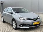 Toyota Auris 1.8 Hybrid Energy Plus / Navigatie / Trekhaak, 65 €/maand, Gebruikt, 4 cilinders, Met garantie (alle)