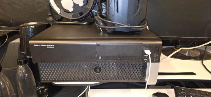 Dell Precision T3600 Werkstation, Computers en Software, Desktop Pc's, Gebruikt, 2 tot 3 Ghz, SSD, 64 GB of meer, Met videokaart