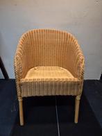 Rotan stoel, Huis en Inrichting, Stoelen, Ophalen, Zo goed als nieuw