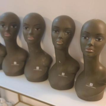 Pruikenkoppen - Diverse modellen beschikbaar voor biedingen